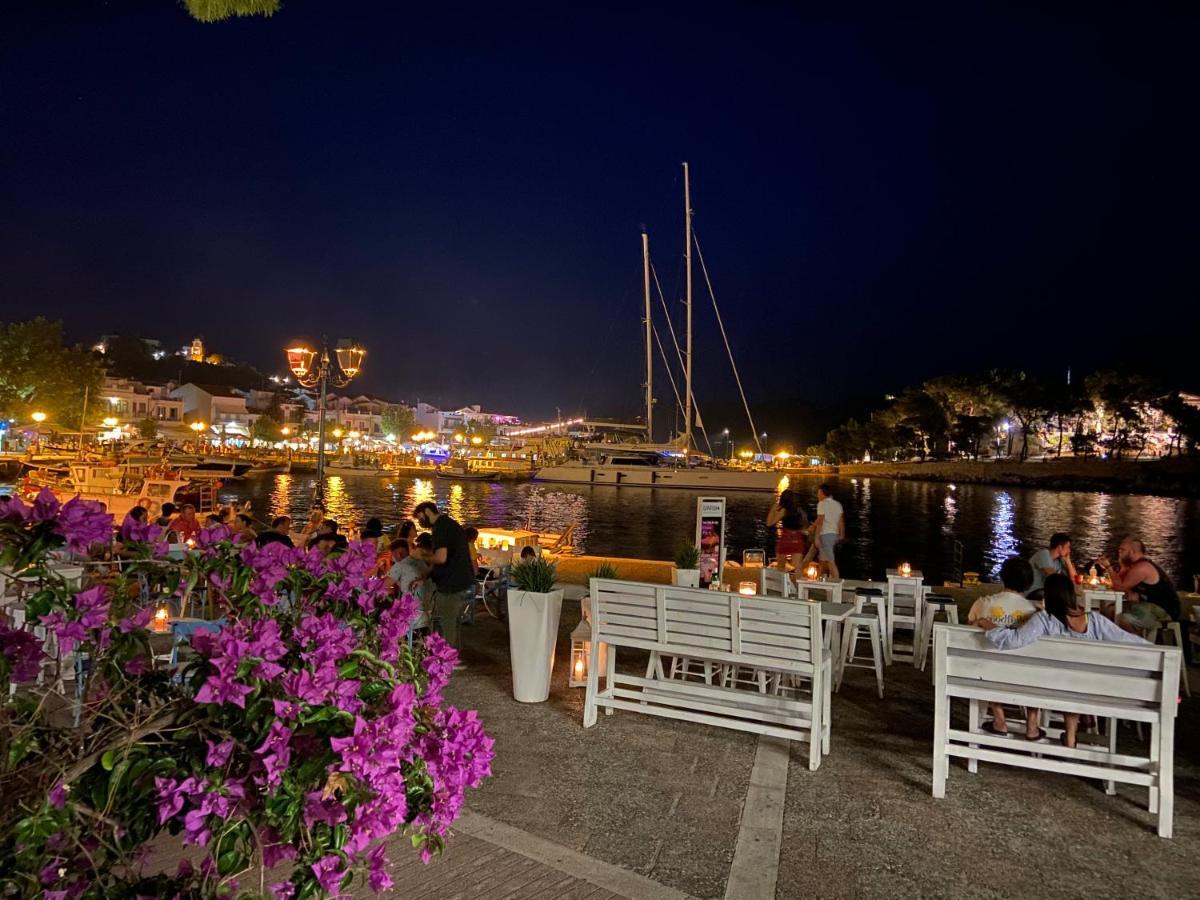Raphael Skiathos Living-Venetia Bagian luar foto
